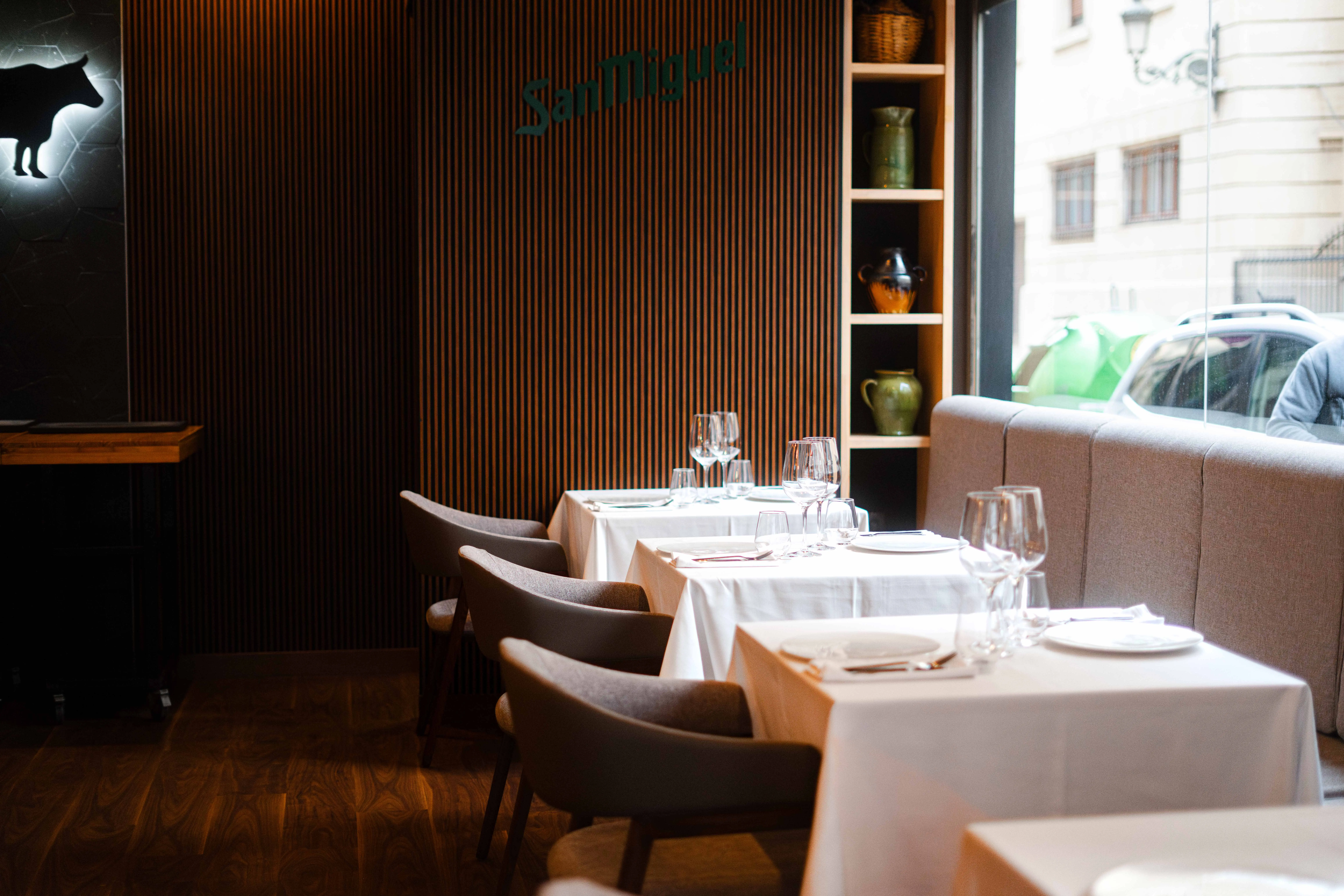 Templo's dining room interior